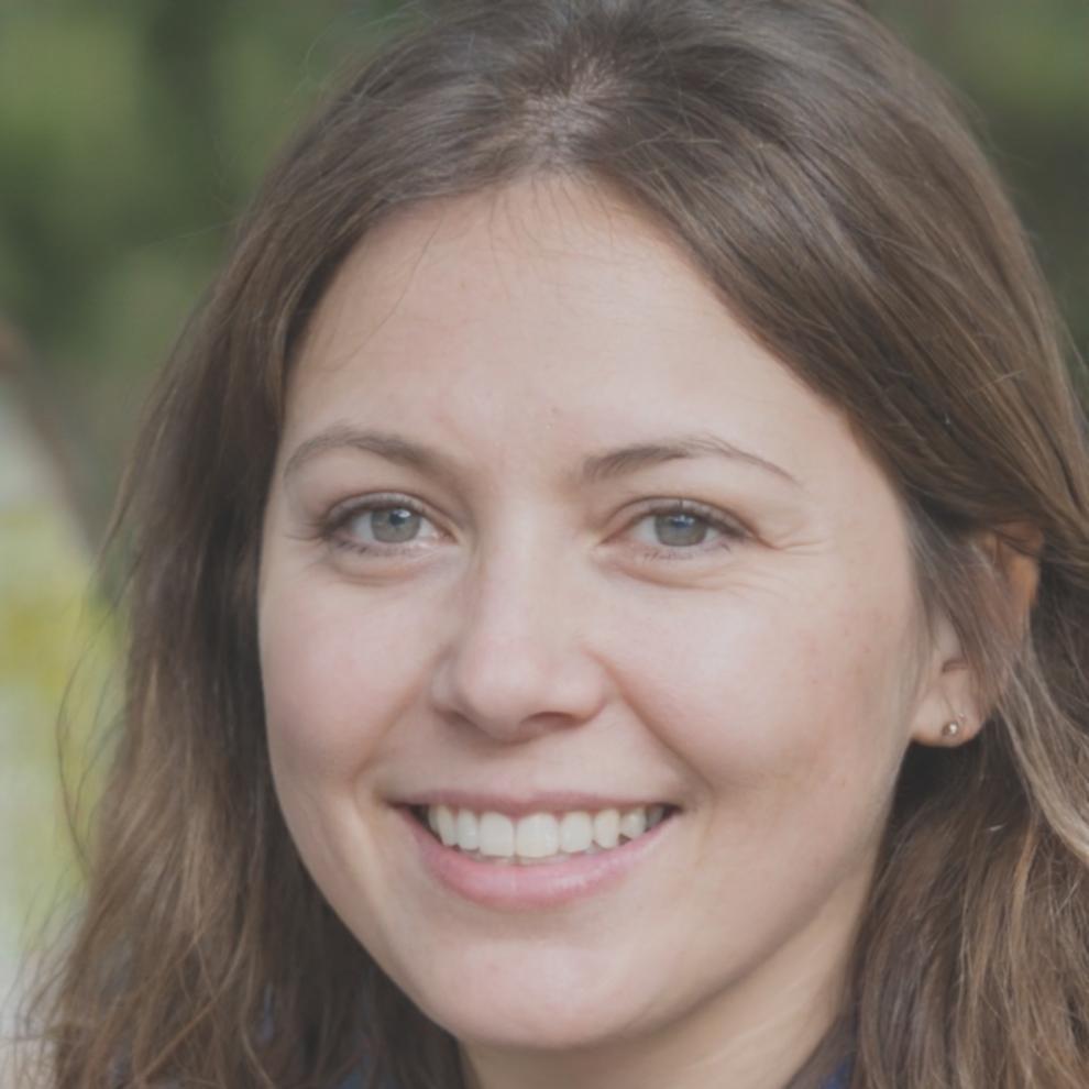 Eszter Tamási szakember portréja